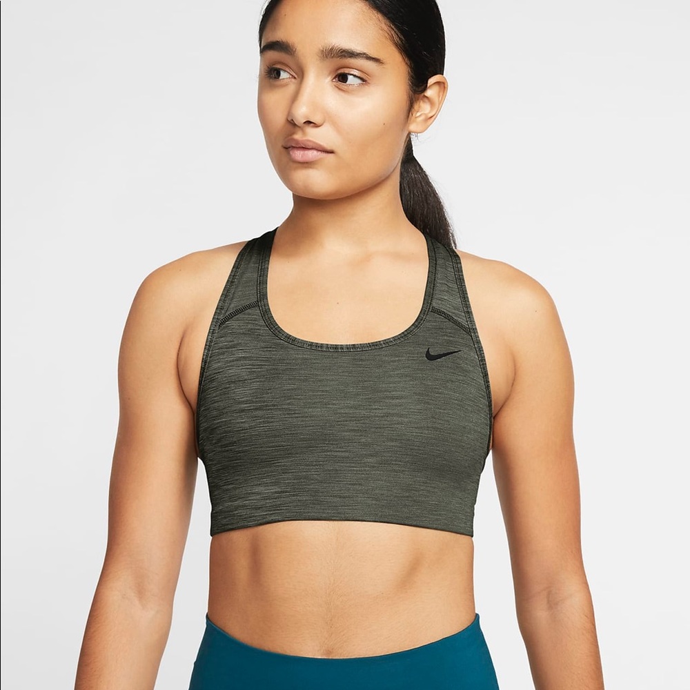 NWT Nike Swoosh Bra | Size Small